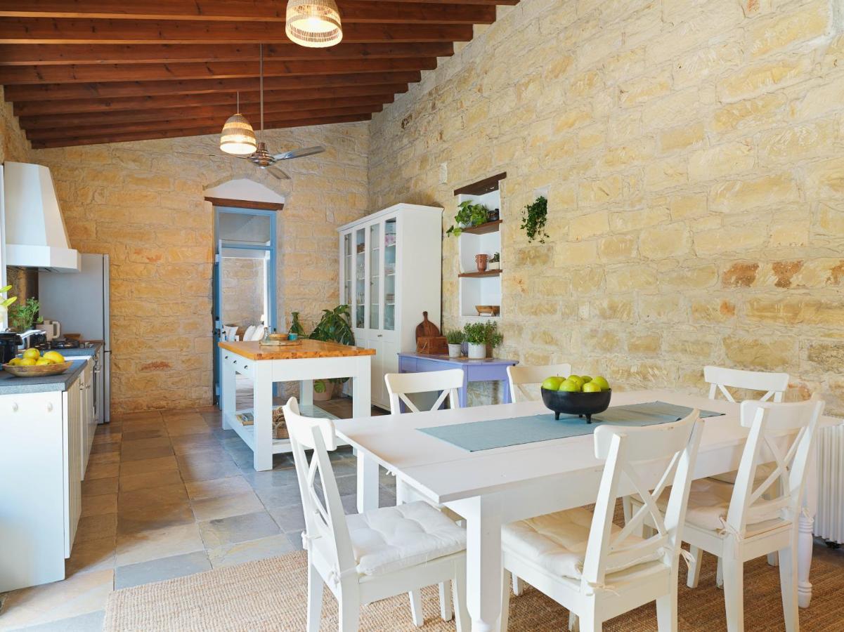 Villa Avgoustis Pachna Extérieur photo