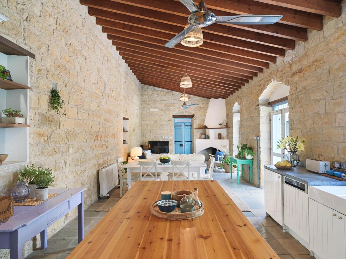 Villa Avgoustis Pachna Extérieur photo